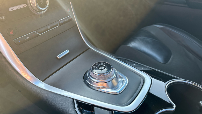 Ford Edge 2.0 EcoBlue 238 ST-Line 5dr Auto Diesel Estate